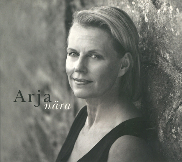 Arja Saijonmaa - Nära cover artwork. A photo of Arja.