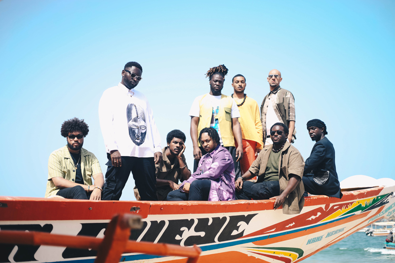 Balimaya Project - Photo by Adeolu Osibodu. The musicians in a boat.