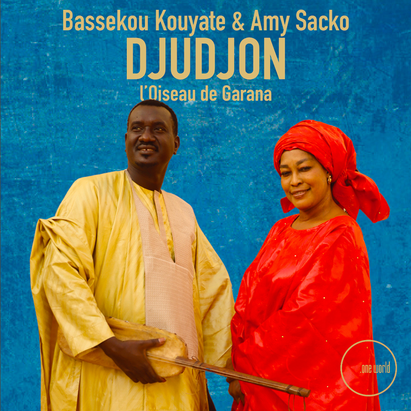 Bassekou Kouyaté & Amy Sacko - Djudjon cvover artwork. A photo of the two artists.