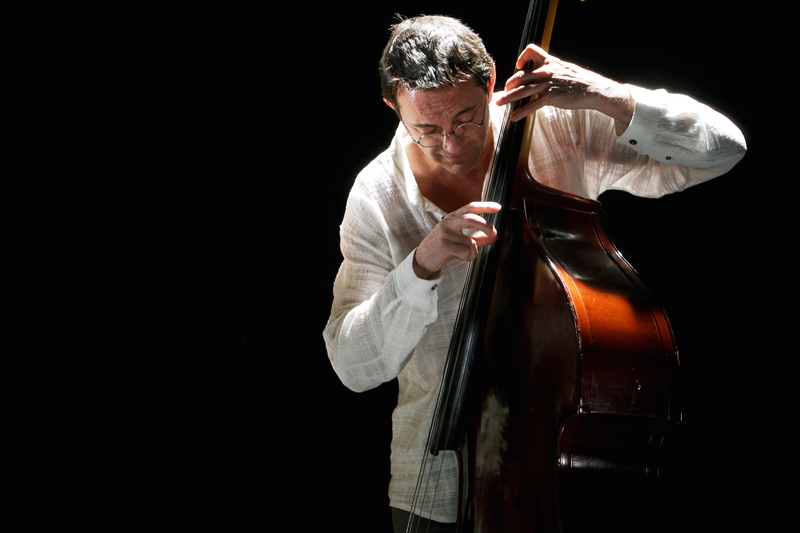 Javier Colina - Photo by Igor Cortadellas. Javier playing acoustic bass.