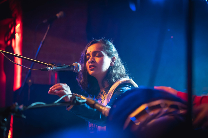 Varijashree Venugopal -Photo by Daniil Strelnikov. Vari performing live.