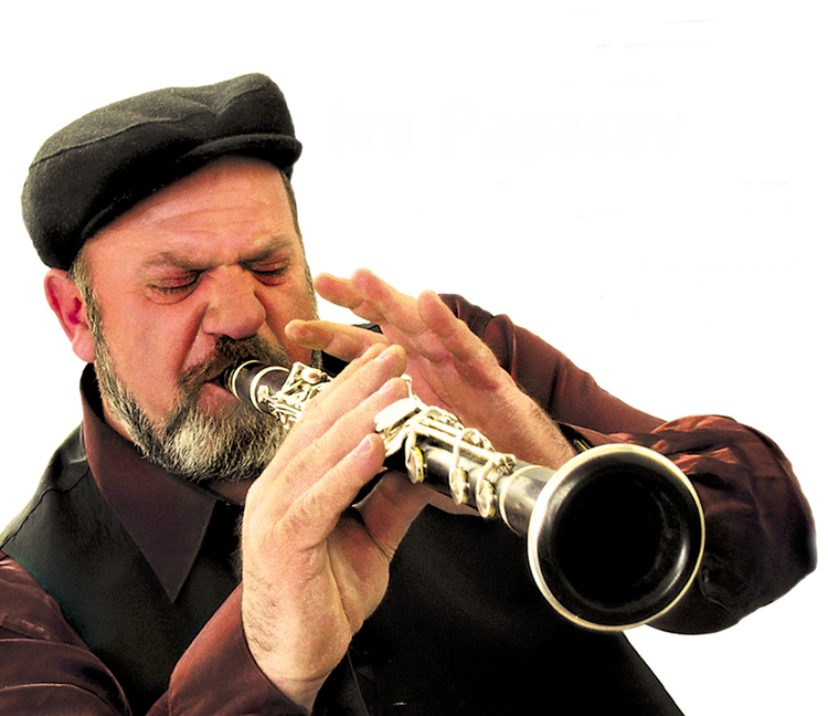 Ivo Papasov playing clarinet