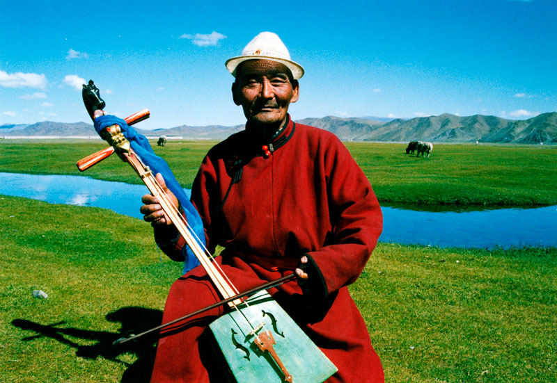 morin huur player. Photo courtesy of Mongolian National Centre for Intangible Heritage.